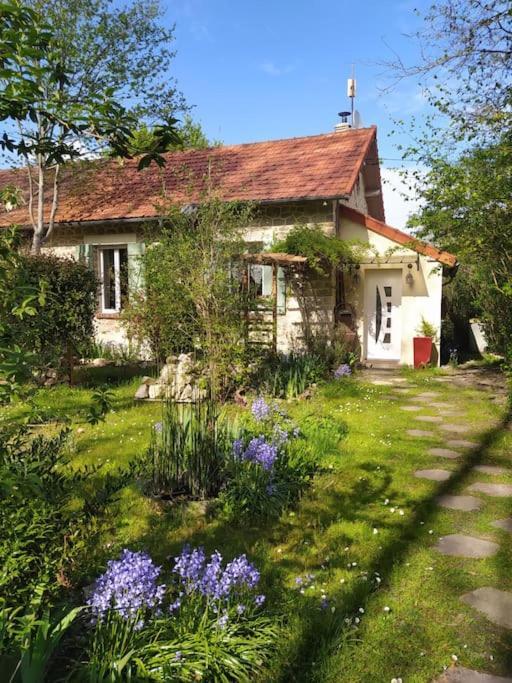 Gite Les Lilas La Genevraye Екстер'єр фото